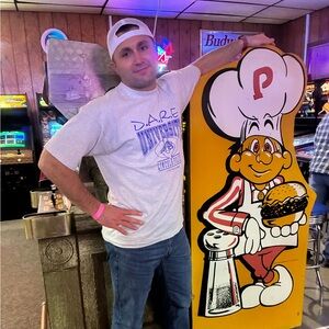 Meet your Posher, Wesley